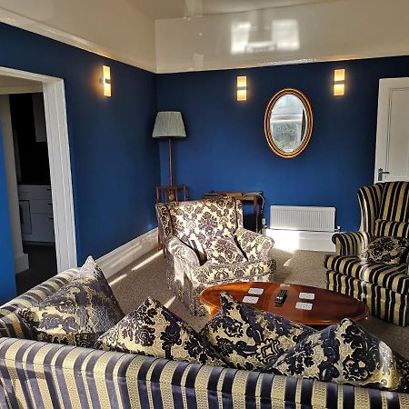 2 Bedroom Apartment At Kent Escapes Short Lets & Serviced Accommodation Kent, Bouverie Escape Folkestone With Wifi Exterior foto